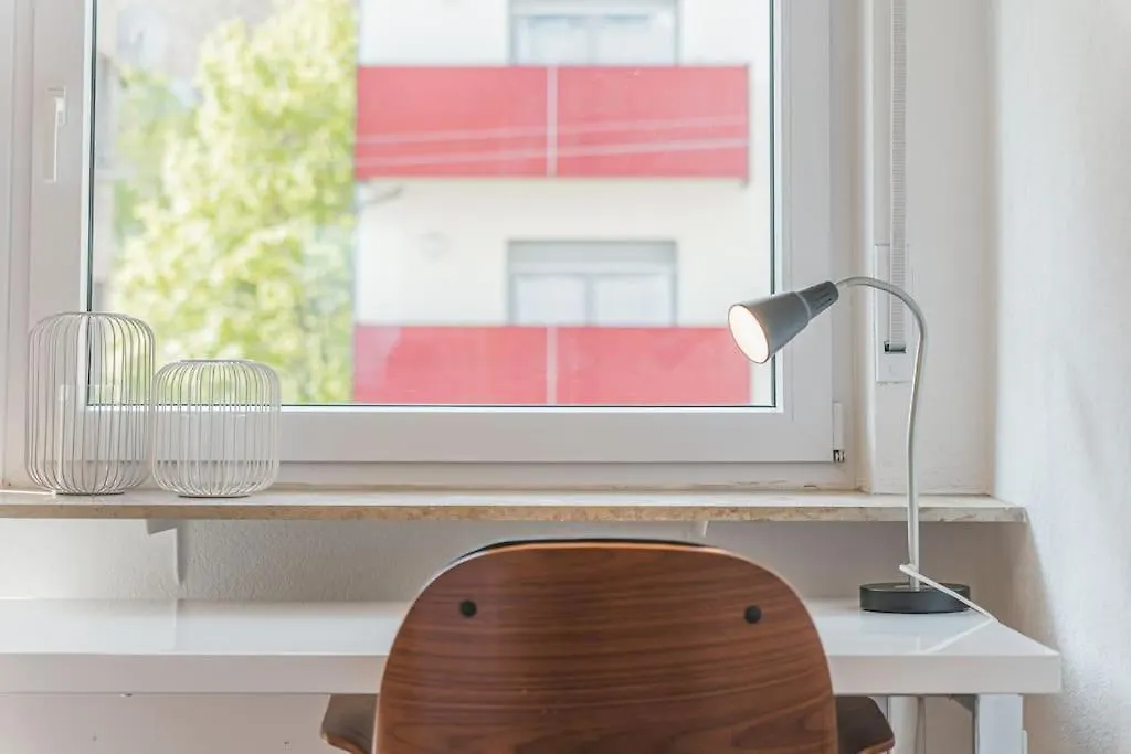 Schoene 2 Zimmer Wohnung Zentral In Stuttgart West 0*,